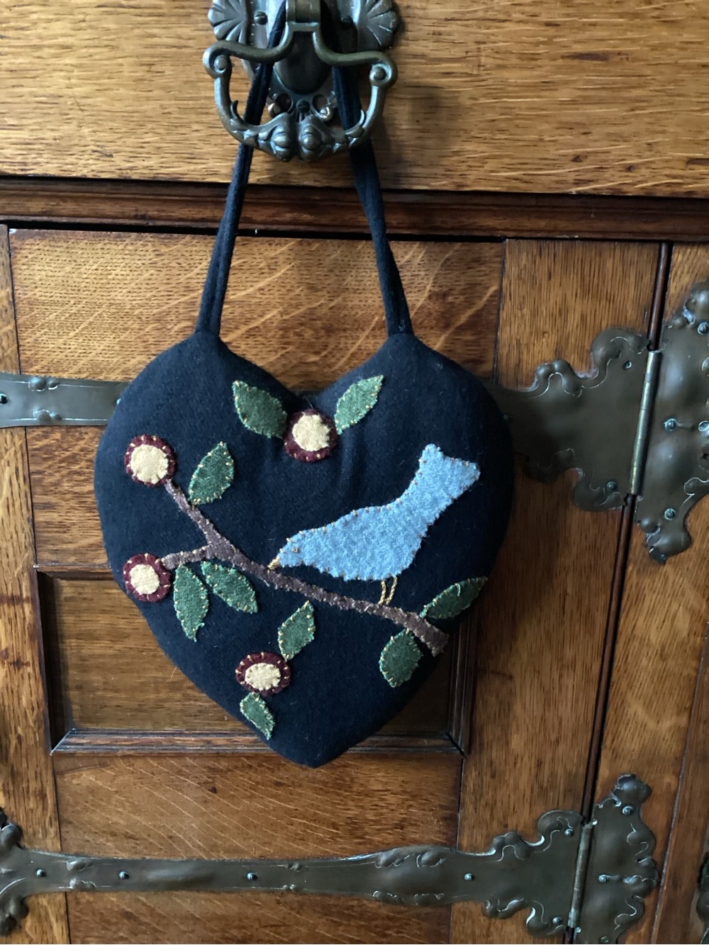 Primitive /Rustic Black Felt Heart Decor 🖤